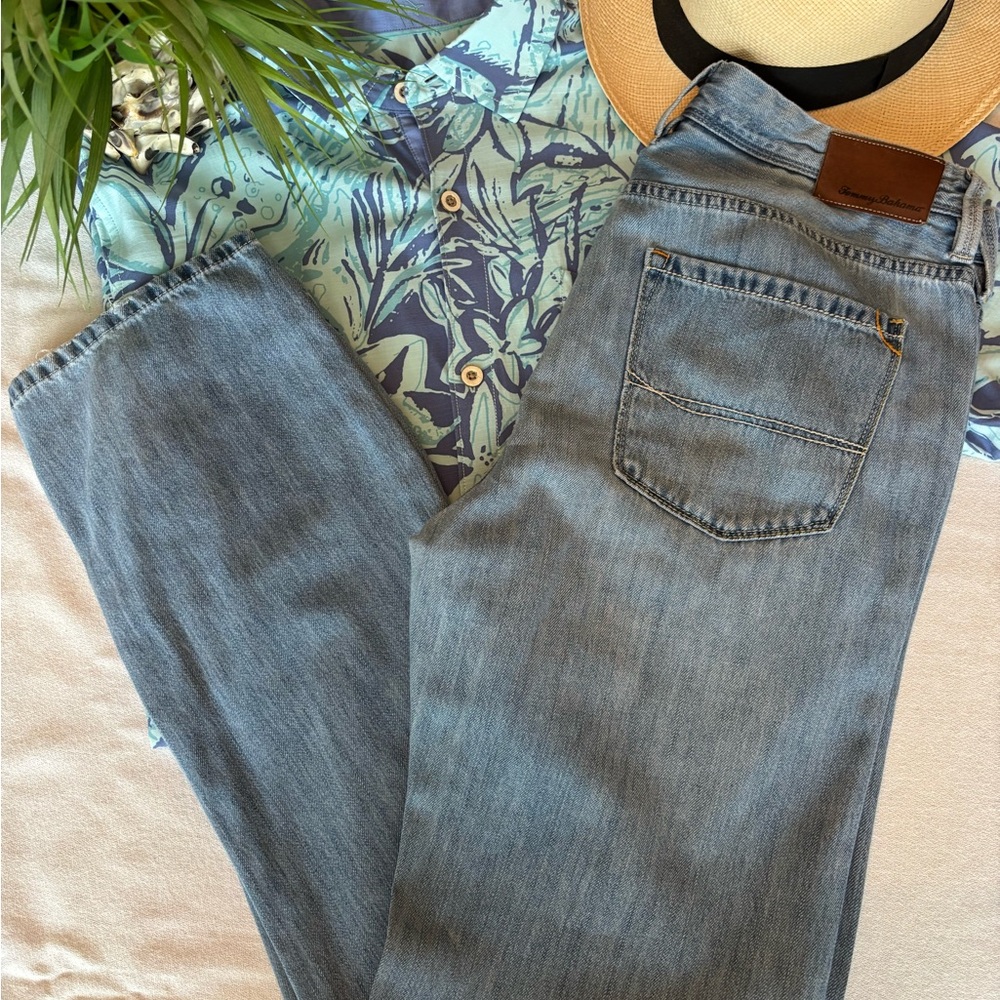 Tommy Bahama Standard  Blue Denim Jeans